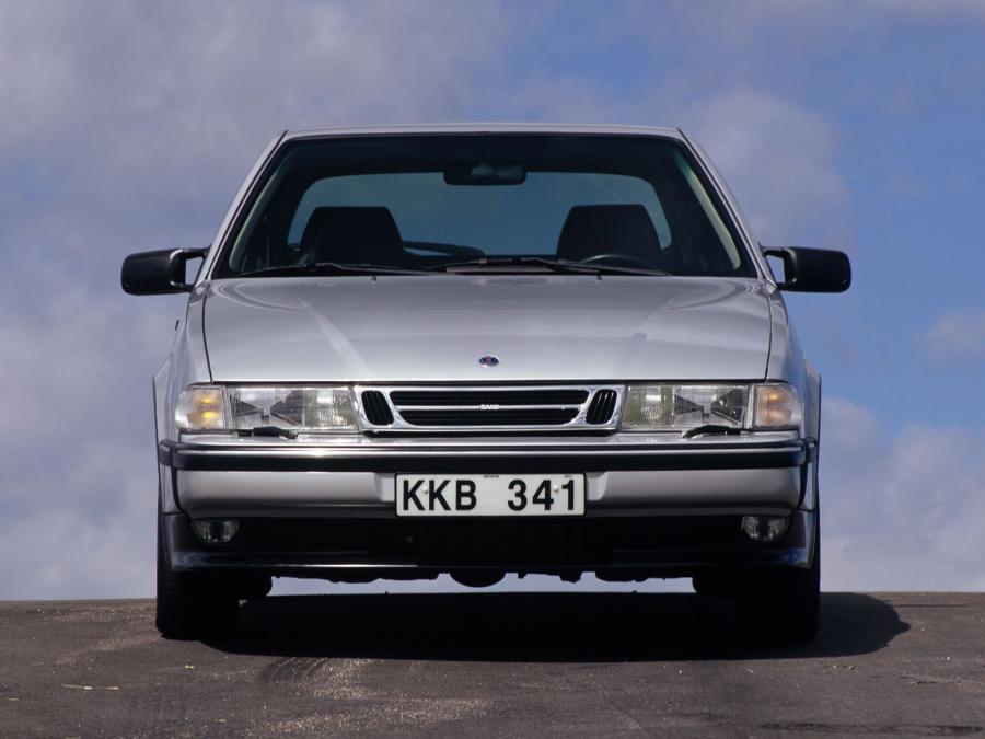  Saab 9000 CSE 1996 года  (фото 12 из 16)